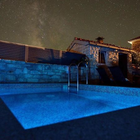 House Tihana Donje Selo na Šolti Kültér fotó