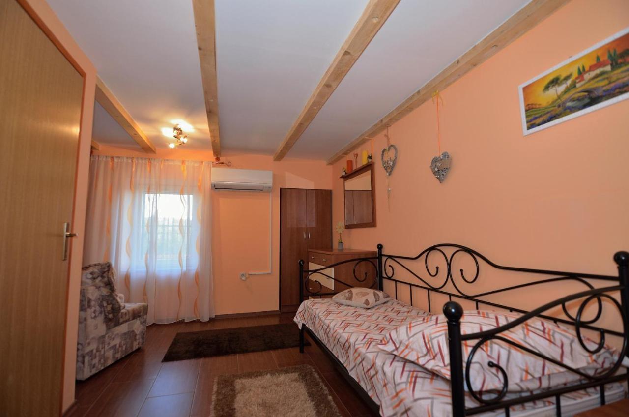 House Tihana Donje Selo na Šolti Kültér fotó